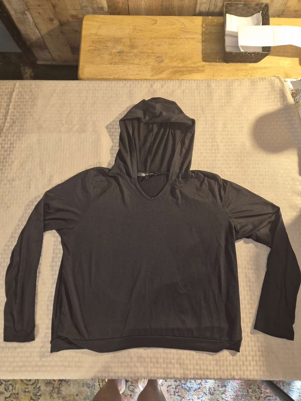 YMI Black Women's Lightweight Hooded Long-Sleeve Top